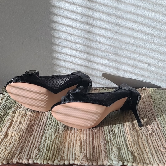 Open Toed Heels - Picture 3 of 4